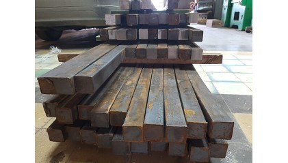 квадрат стальной калиброванный 5x5 мм Ст20 купить в Тюмени