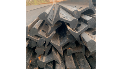 Рельсы Р18 стальные узкоколейные 7 м Э76 фото рельсы Р18 стальные узкоколейные 7 м Э76 купить в Тюмени