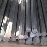 Шестигранник нержавеющий горячекатаный без никеля 12 мм 40Х13 ГОСТ 2879-88