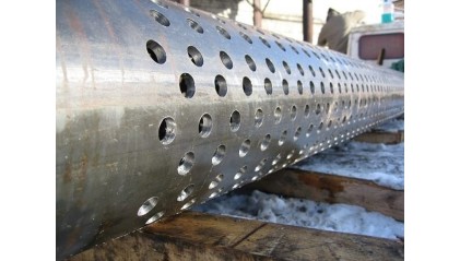 трубу стальную перфорированную бесшовную 500x3 мм 08кп купить в Тюмени