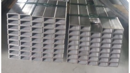 трубу нержавеющую профильную ЭСВ прямоугольную 80x60 5 мм AISI 304 купить в Тюмени