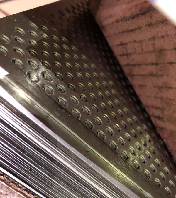 Листы перфорированные стальные